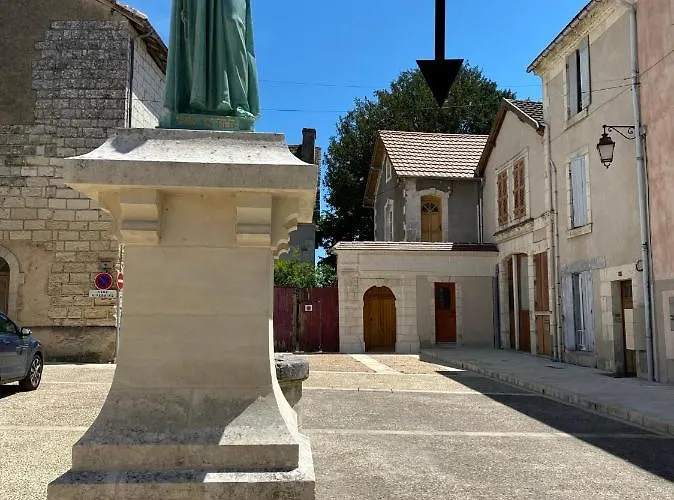 Apartman De L'abbaye Saint-Astier